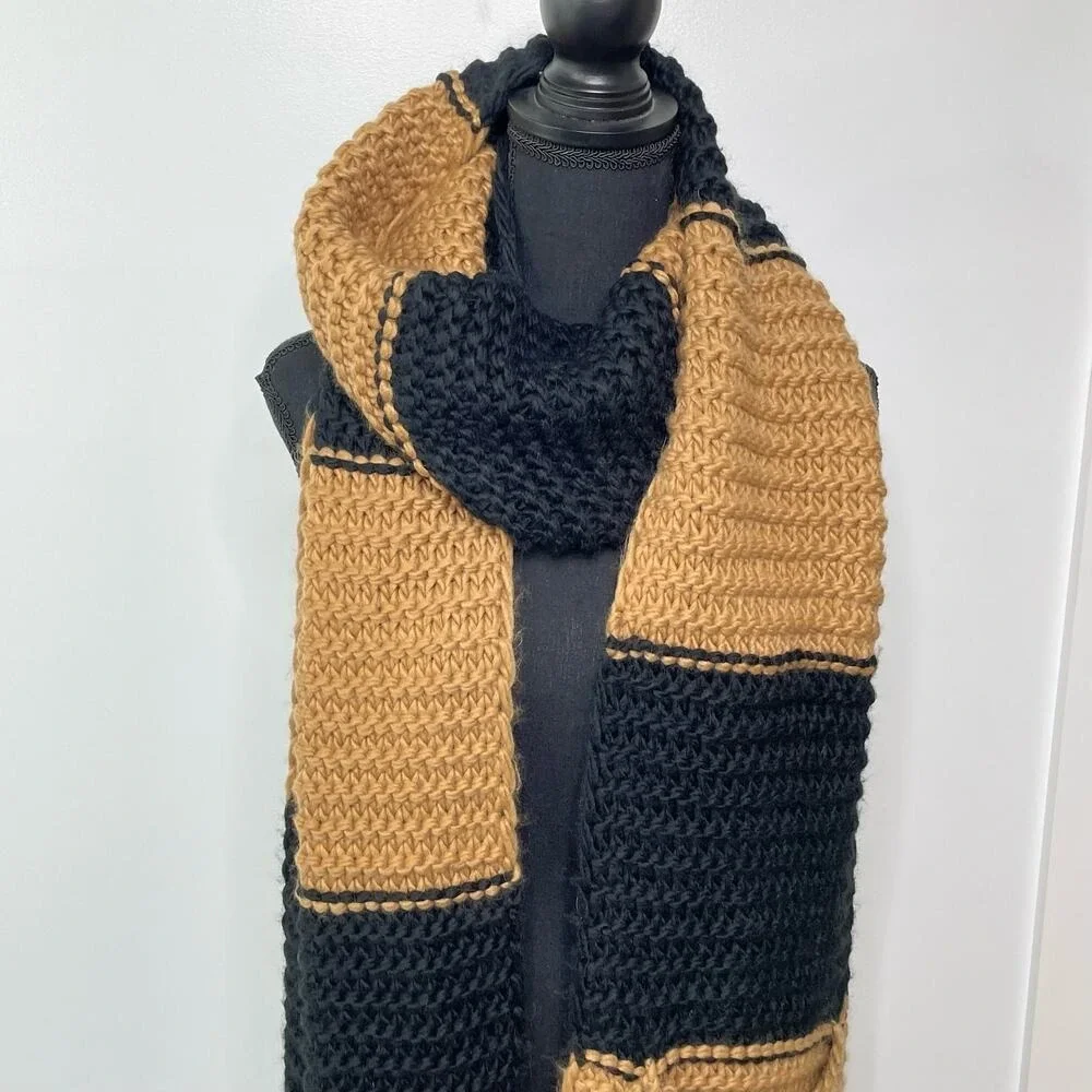 OVersized Scarf Black Brown Tan Chunky Knit Pockets Fringe NEW Cozy Gift Warm